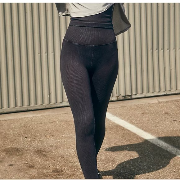 Free People Happiness Runs NWOT XS/S - Picture 9 of 9